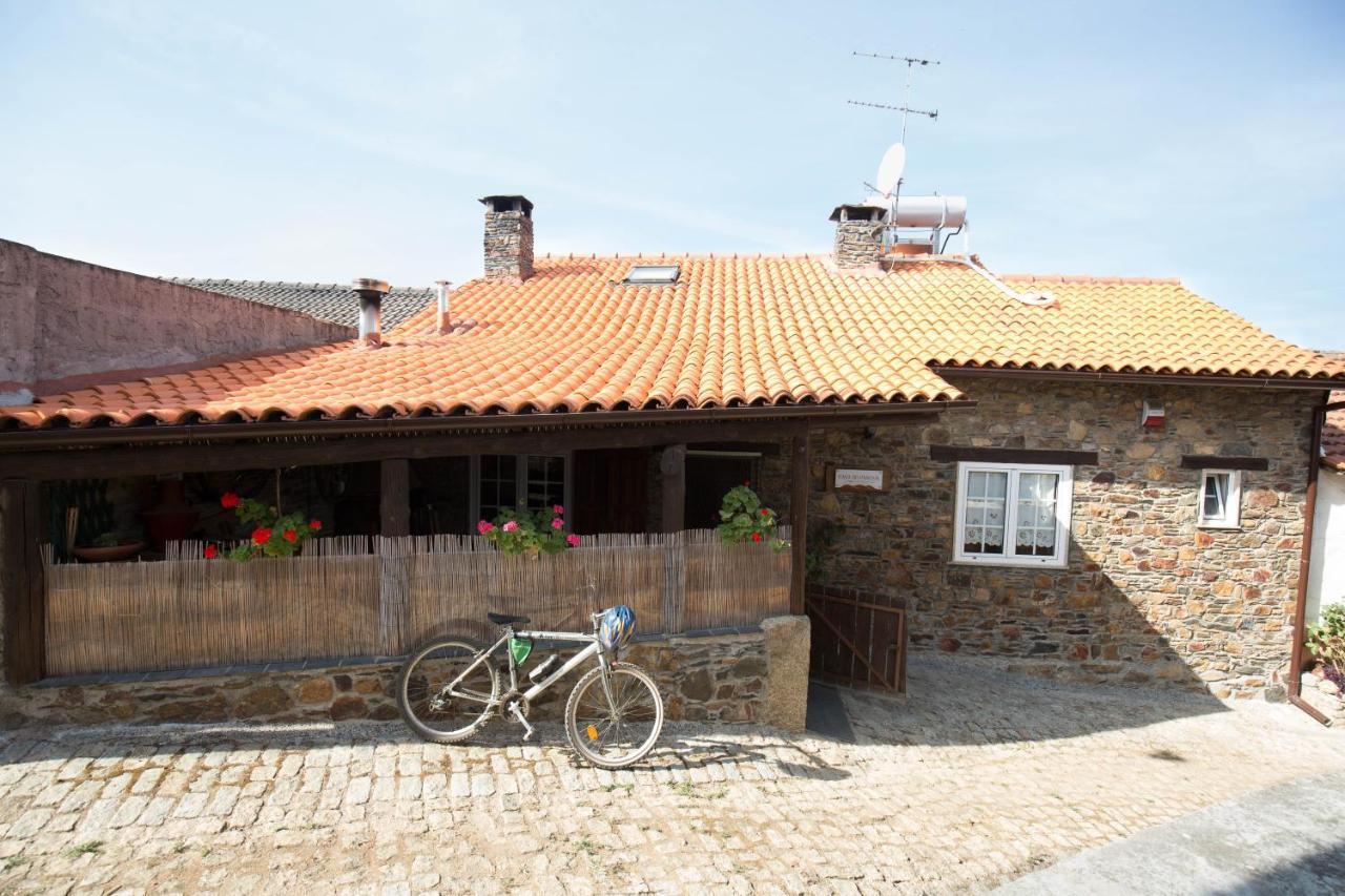 Vila Apimonte Casa Do Pascoal - Pn Montesinho Bragança Exteriér fotografie