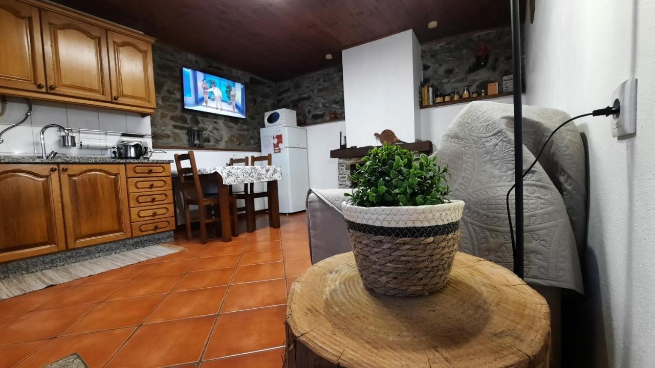 Vila Apimonte Casa Do Pascoal - Pn Montesinho Bragança Exteriér fotografie