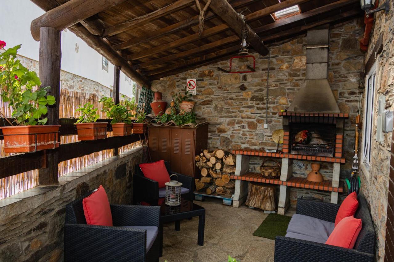 Vila Apimonte Casa Do Pascoal - Pn Montesinho Bragança Exteriér fotografie