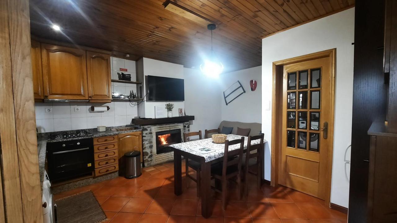 Vila Apimonte Casa Do Pascoal - Pn Montesinho Bragança Exteriér fotografie